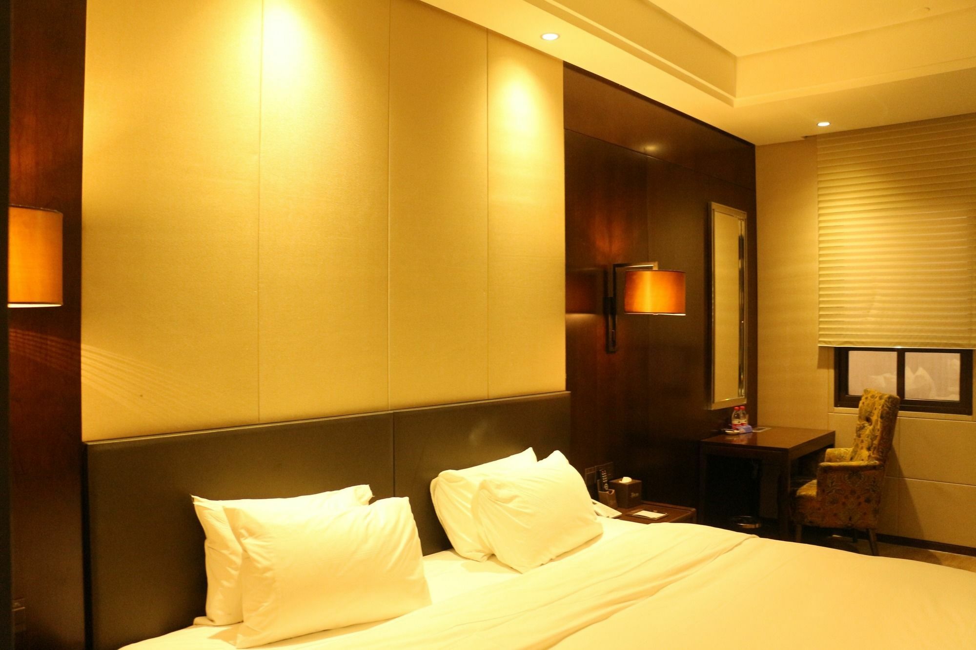 XI Yu Hotel Guangzhou Bagian luar foto
